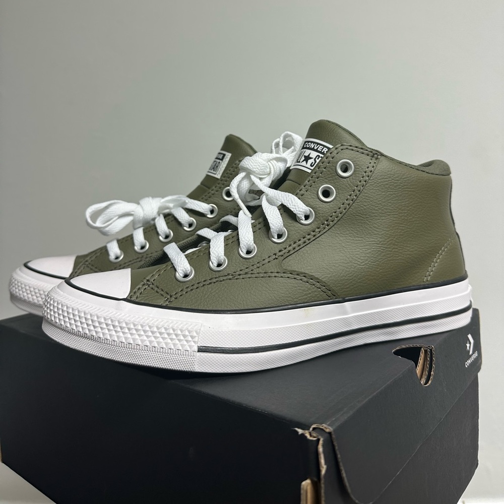 Converse UNISEX Chuck Taylor All Star Malden Street Mid Converse Utility